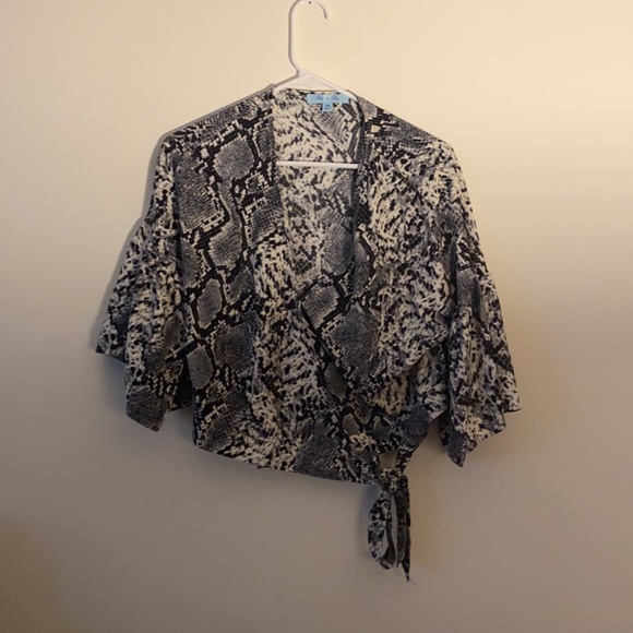 Snake wrap top - Picture 2 of 3